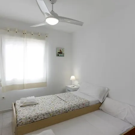 Els Molins Con Terraza De 25 Metros A Un Paso Del Mar Les Marines By Costablancarent Апартаменты Дения