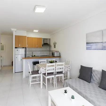 Els Molins Con Terraza De 25 Metros A Un Paso Del Mar Les Marines By Costablancarent Apartamento *